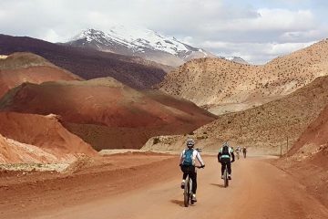 Valley and Oasis south by MTB